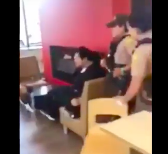 VIDEO: Officers Tase Erratic Man in Wendy’s
